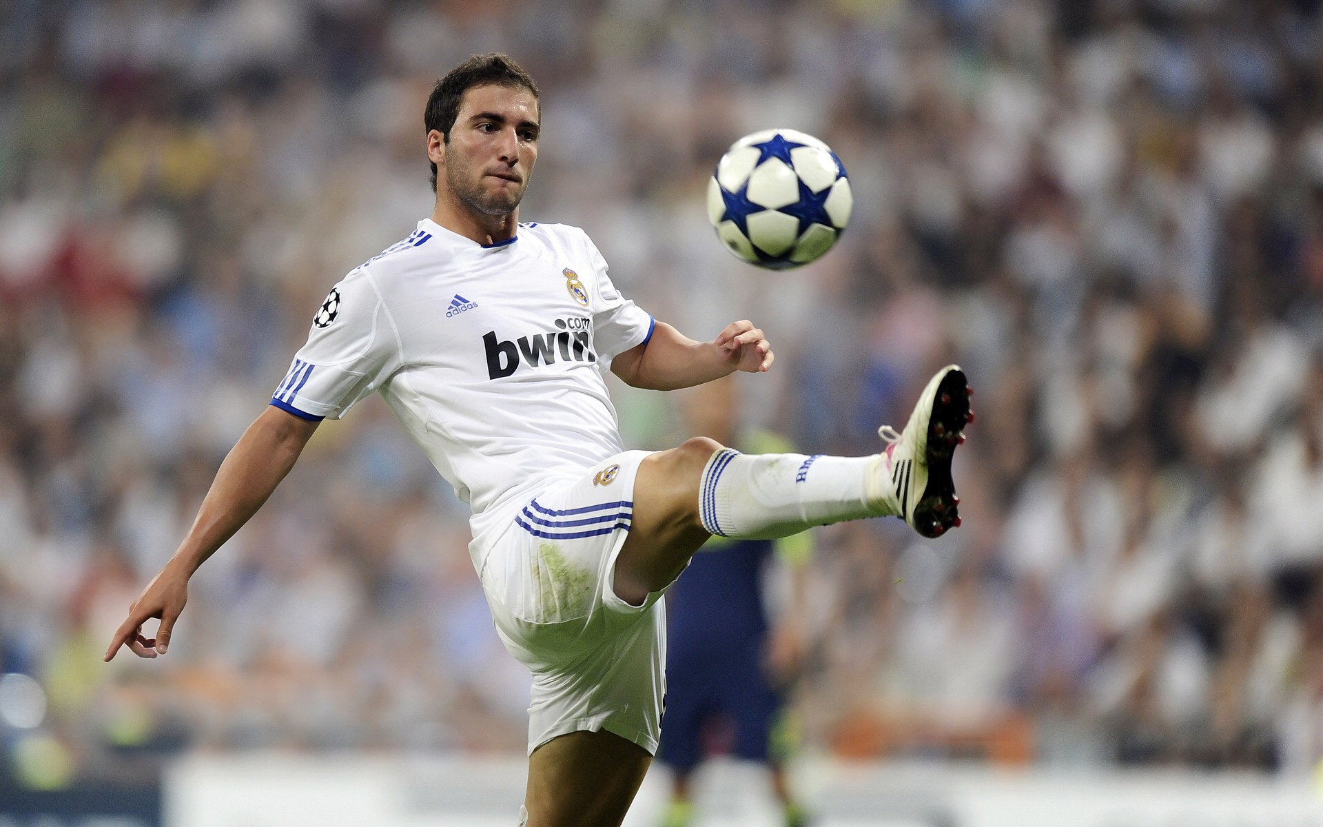 英超激情保级战：拼搏到底，永不言弃，英超 保级